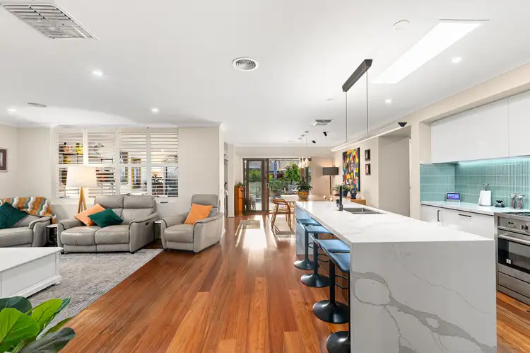 Fifth view of Homely house listing, 7 Gledswood Avenue, South Morang VIC 3752