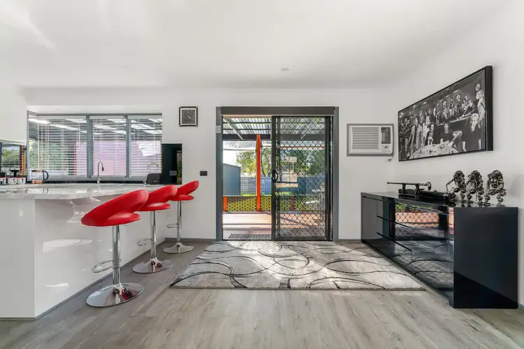 Fifth view of Homely house listing, 7 Roberna Court, Langwarrin VIC 3910