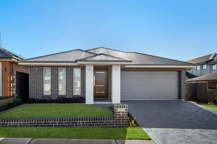 6 Mcgarvie Street, Oran Park NSW 2570