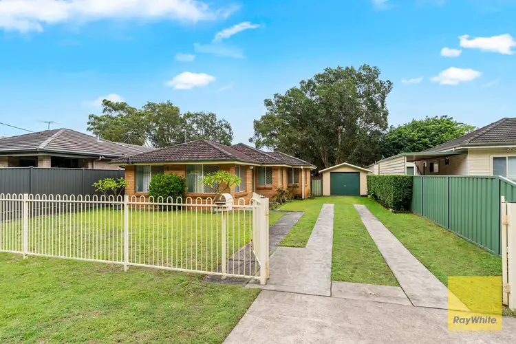 51 Memorial Avenue, Blackwall NSW 2256