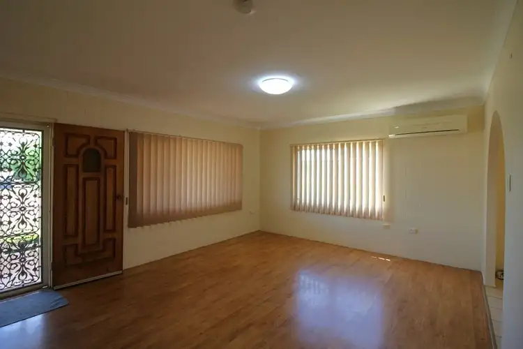 Seventh view of Homely house listing, 4 Bennelong Close, Richmond Hill QLD 4820