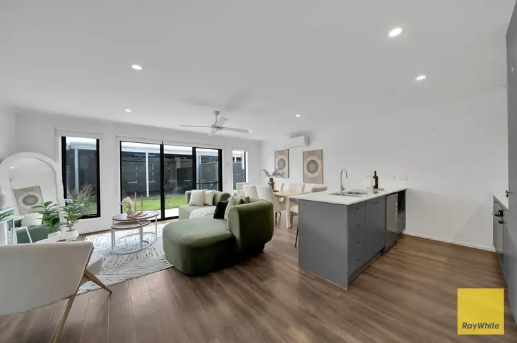 Fifth view of Homely townhouse listing, 5 Roehampton Drive, Strathtulloh VIC 3338