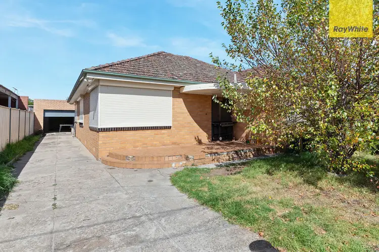 44 Pennell Avenue