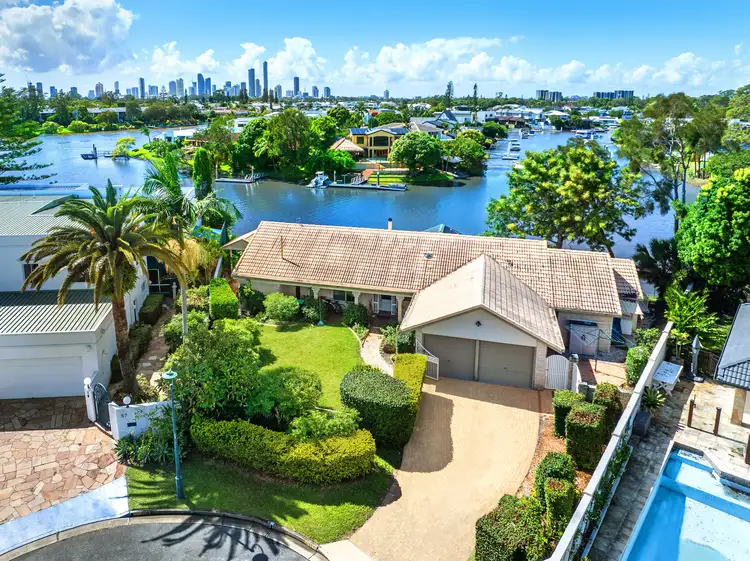 55 River Crescent, Broadbeach Waters QLD 4218