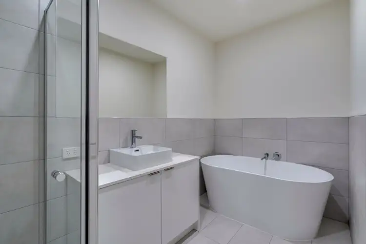 Seventh view of Homely townhouse listing, 11 Glisten Way, Craigieburn VIC 3064