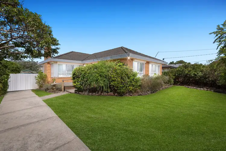 10 Largs Street, Seaford VIC 3198