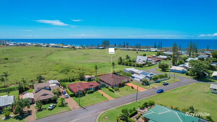 4 Camilleri Court, Elliott Heads QLD 4670