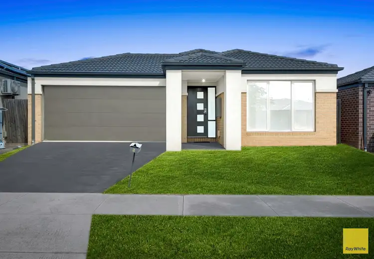 Second view of Homely house listing, 5 Chantelle Parade, Tarneit VIC 3029