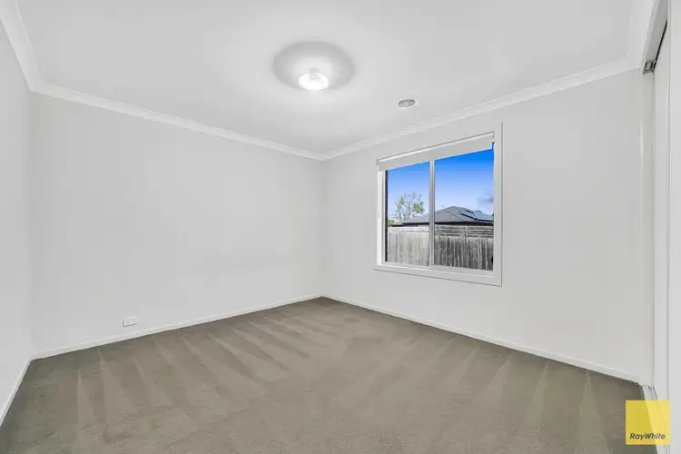 Seventh view of Homely house listing, 5 Chantelle Parade, Tarneit VIC 3029