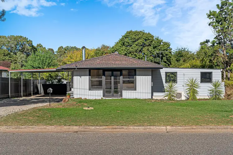 8 James Street, Mount Barker SA 5251