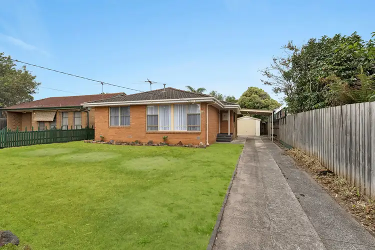 28 Hoya Crescent, Frankston North VIC 3200