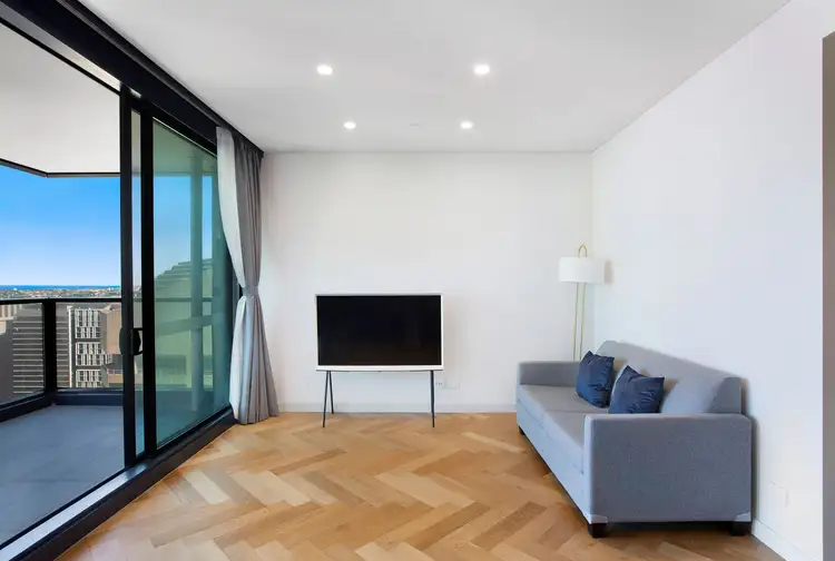 117 Bathurst Street