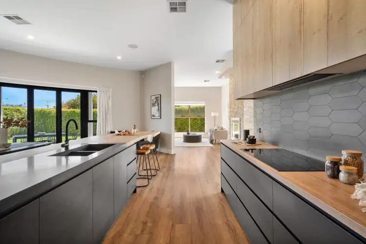 Fourth view of Homely house listing, 7 Inwood Avenue, Glenelg North SA 5045