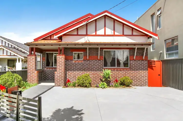 78 Minnamorra Avenue, Earlwood NSW 2206