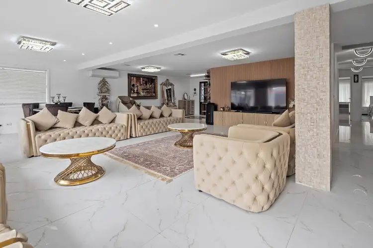 Second view of Homely house listing, 18 Madera Drive, Thomastown VIC 3074