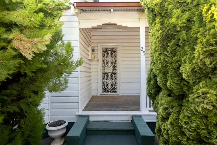 25 Carroll Street, Gunnedah NSW 2380