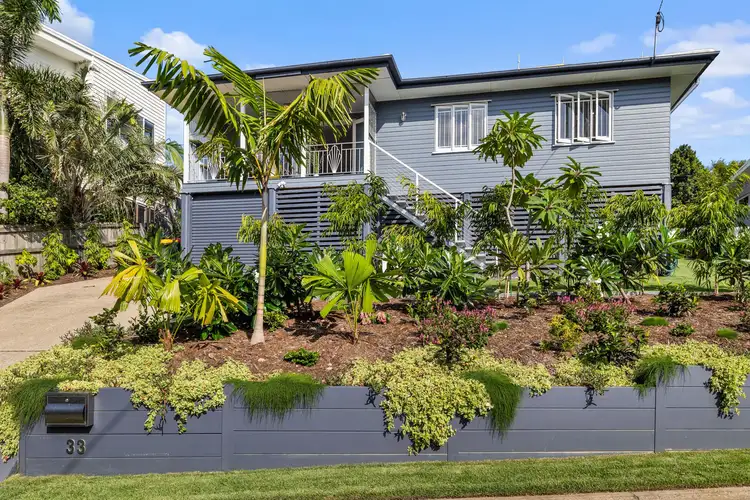 33 Olive Grove, Balmoral QLD 4171