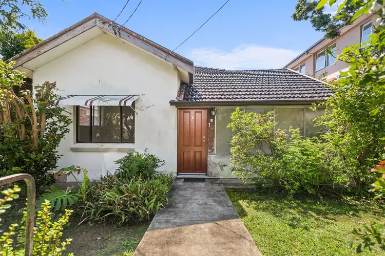 10 Lily Street, Hurstville NSW 2220