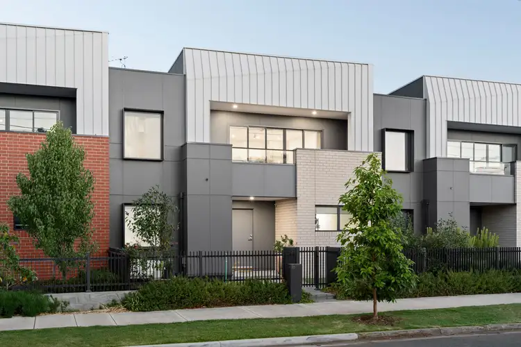 16 Kyle Road