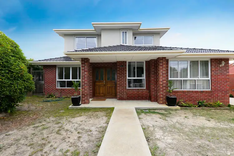 1/5 Tarella Drive, Mount Waverley VIC 3149