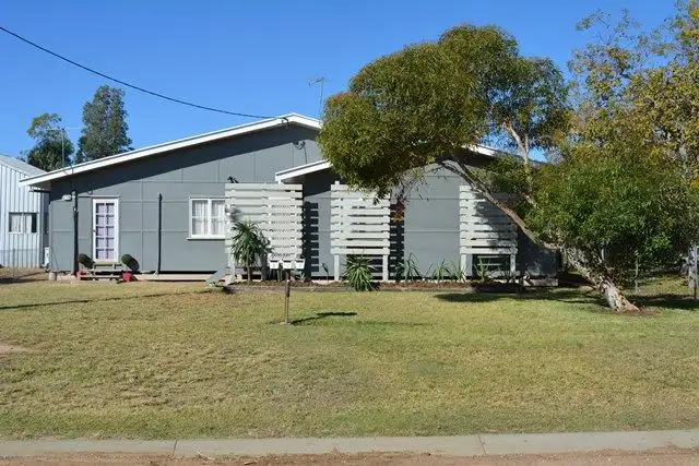 Main view of Homely unit listing, 1/21 St Andrews Street, Blackall QLD 4472