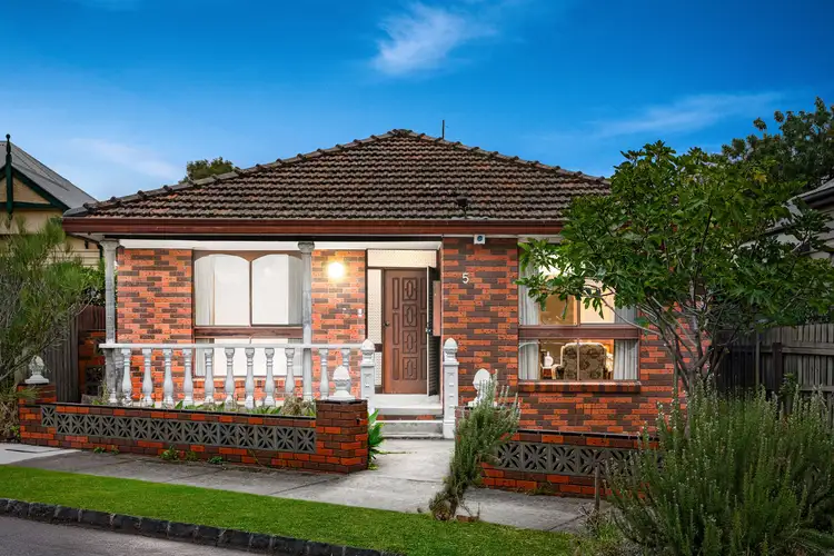 Main view of Homely house listing, 5 Evans Crescent, Northcote VIC 3070
