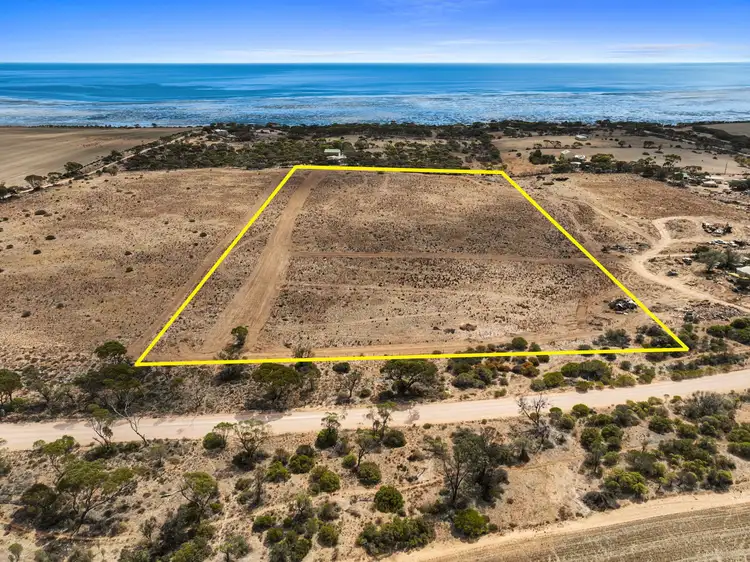 LOT 533, 271 Coast Road, Tickera SA 5555