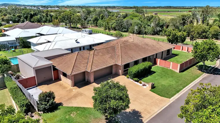 2 Higgins Court, Ashfield QLD 4670