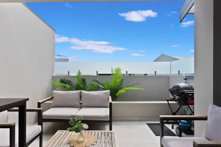 Main view of Homely apartment listing, 6/15 Strathyre Drive, Duncraig WA 6023