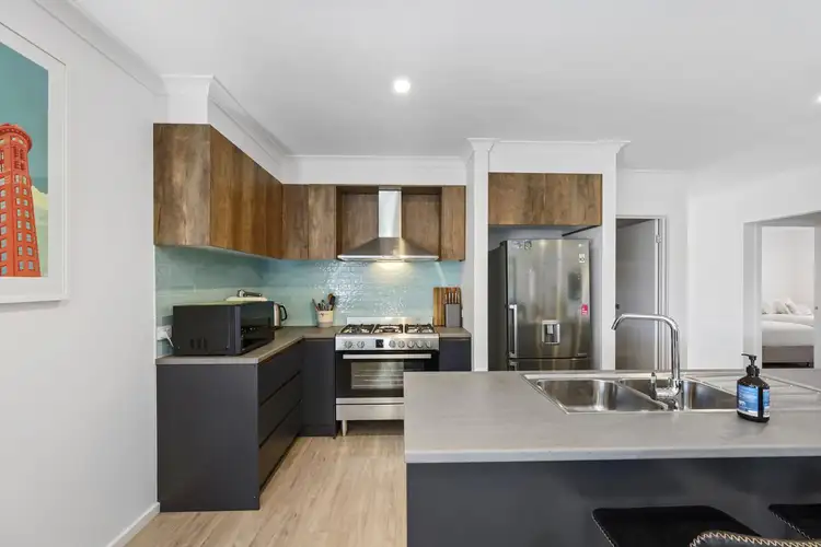 Fifth view of Homely house listing, 25 Callaway Court, Peterborough VIC 3270