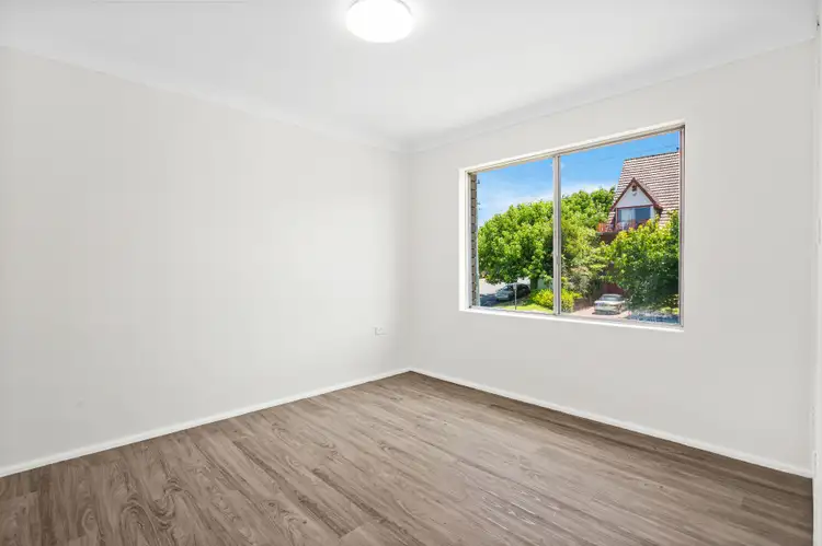 Third view of Homely unit listing, 4/10 Reserve Street, Wollongong NSW 2500
