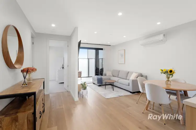 310/285 Neerim Road, Carnegie VIC 3163