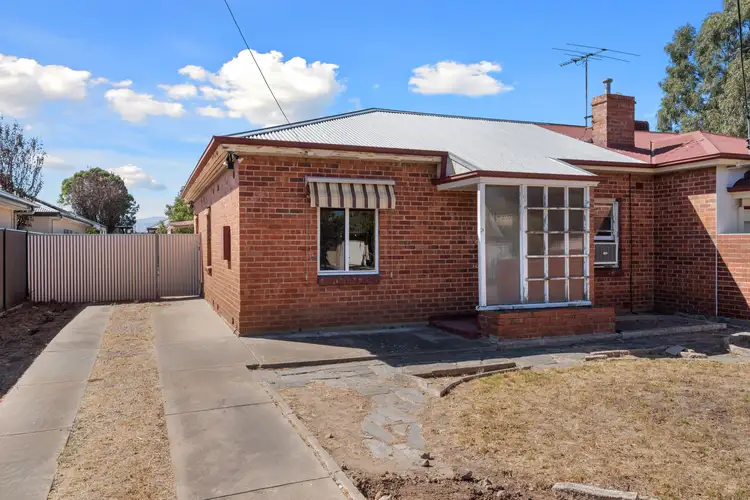 15 Kingston Street