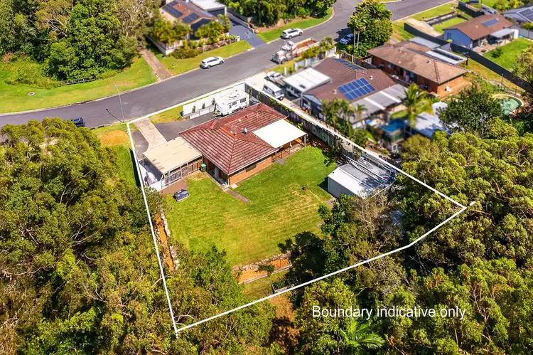Second view of Homely house listing, 7 Orlando Court, Highland Park QLD 4211