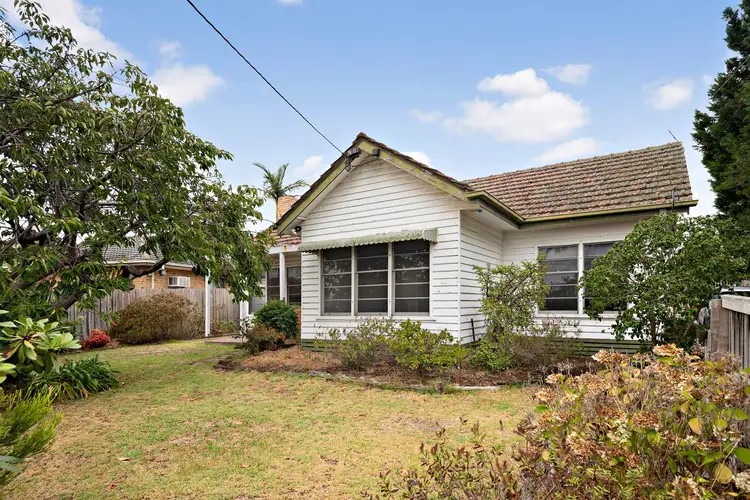 1/8 Kenilworth Avenue, Frankston VIC 3199