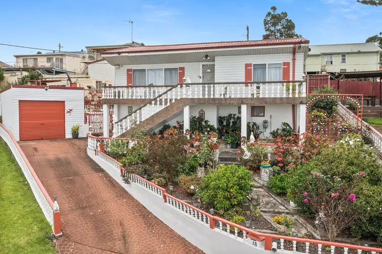 18 Cardiff Street, Berkeley NSW 2506