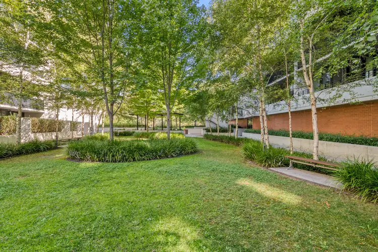 12/97 Eastern Valley Way, Belconnen ACT 2617