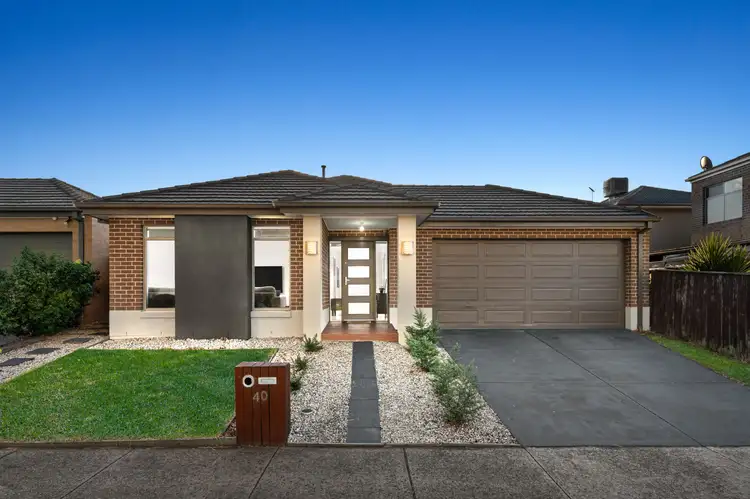 40 Huntingfield Drive, South Morang VIC 3752