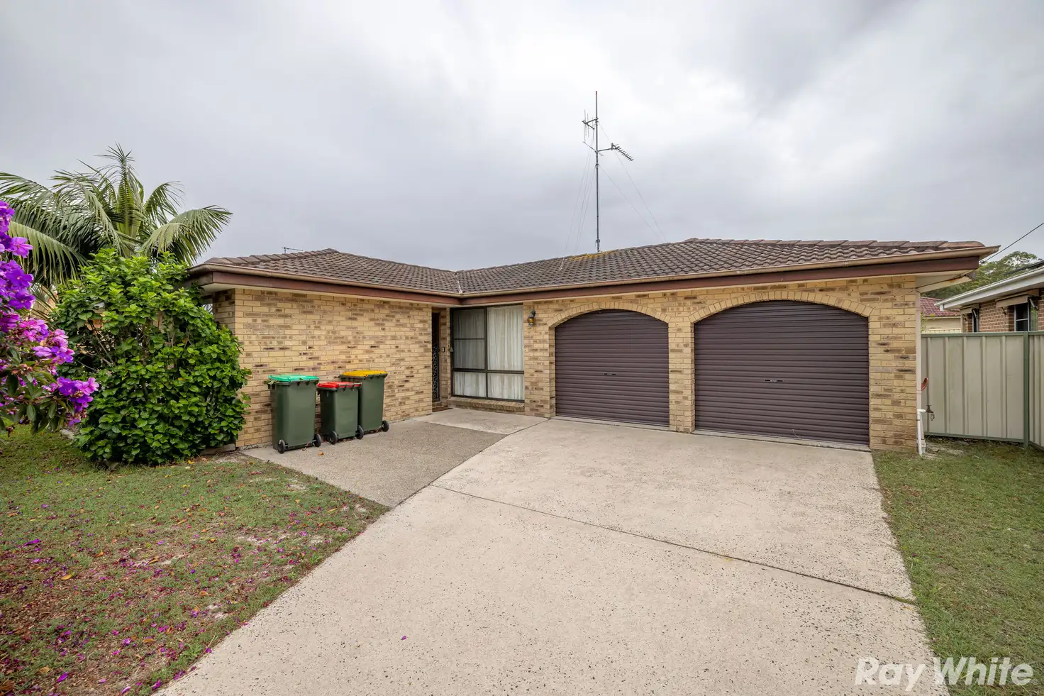 Main view of Homely house listing, 33 Kennewell Parade, Tuncurry NSW 2428