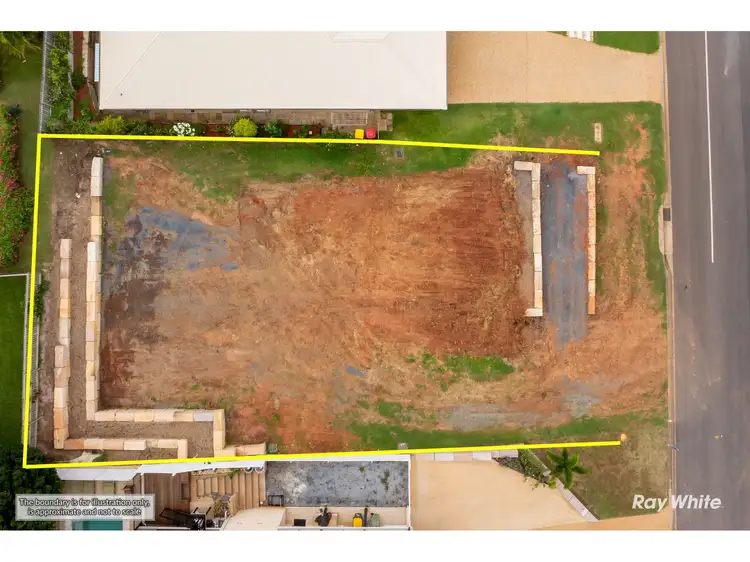 8 Roberts Road, Pacific Heights QLD 4703