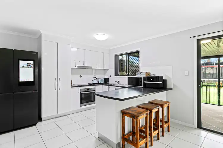 Sixth view of Homely house listing, 11 Chanak Close, Point Vernon QLD 4655