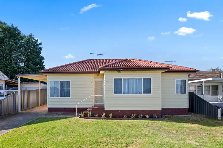54 Macquarie Avenue, Campbelltown NSW 2560