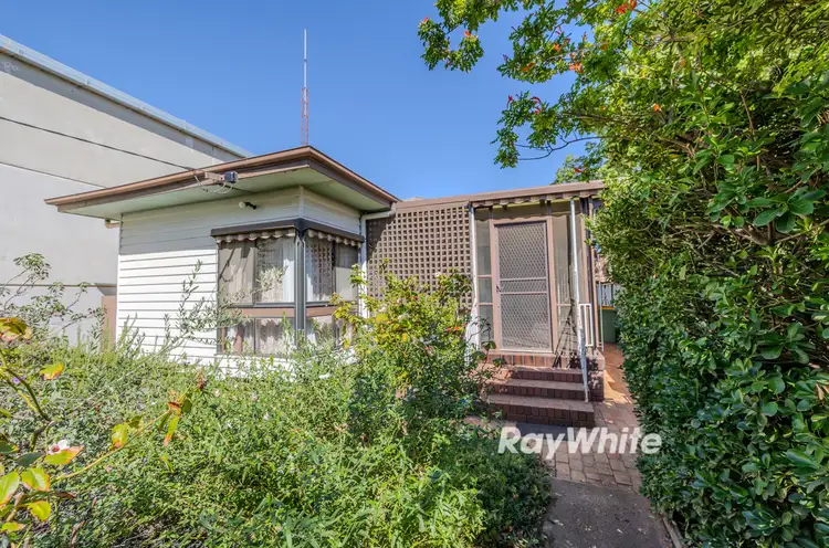 76 Oke Street, Ouyen VIC 3490