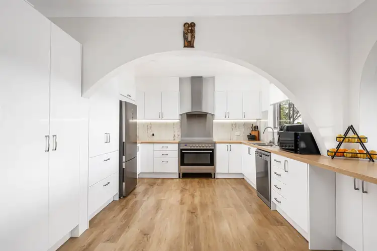 Third view of Homely house listing, 7 Tamboura Avenue, Baulkham Hills NSW 2153