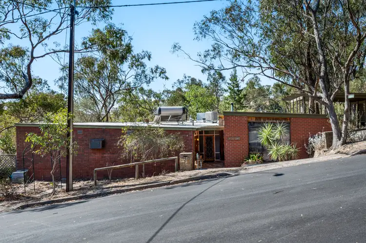 32 Euro Avenue, Eden Hills SA 5050