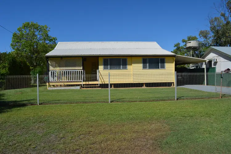 38 Ivy Street, Blackall QLD 4472