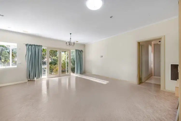 Sixth view of Homely townhouse listing, 1/2B Lake Terrace West, Mount Gambier SA 5290