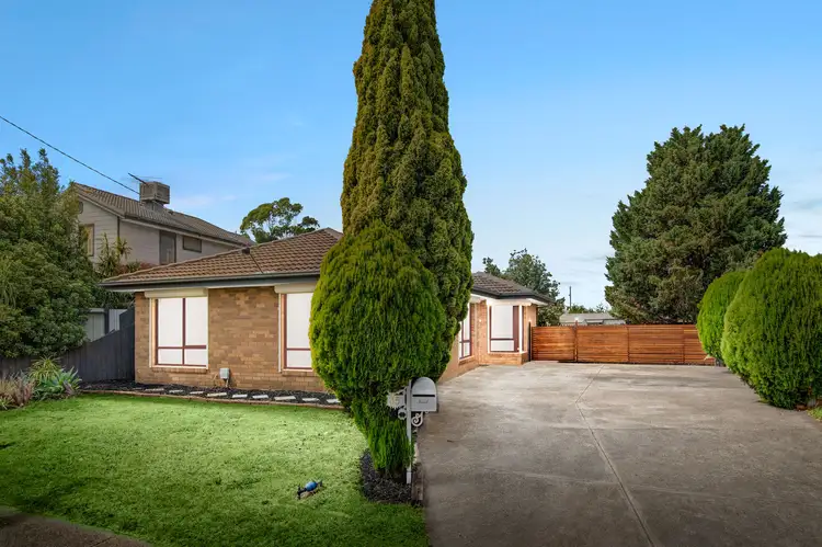 35 Illawong Grove, Werribee VIC 3030