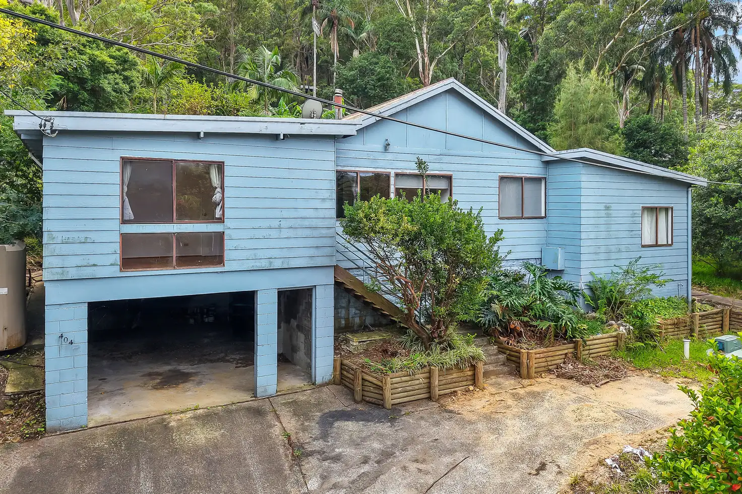 Main view of Homely house listing, 404 Avoca Drive, Green Point NSW 2251