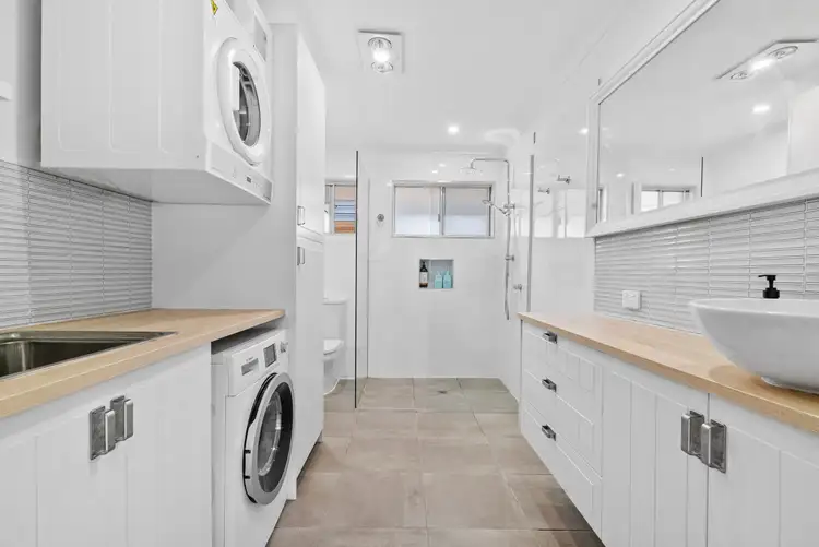 Fifth view of Homely unit listing, 4/5 Station Street, Tugun QLD 4224